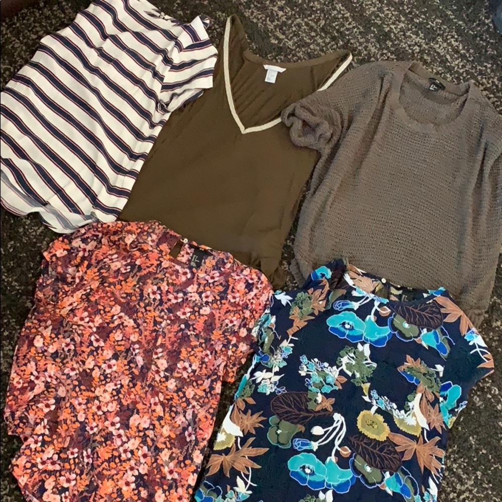 H&M shirt bundle. 5 shirts size 4/small